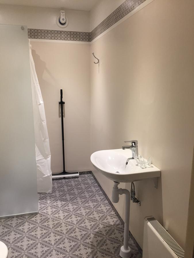 Gaestgivars Vandrarhem Och B&B Jarvso Ngoại thất bức ảnh